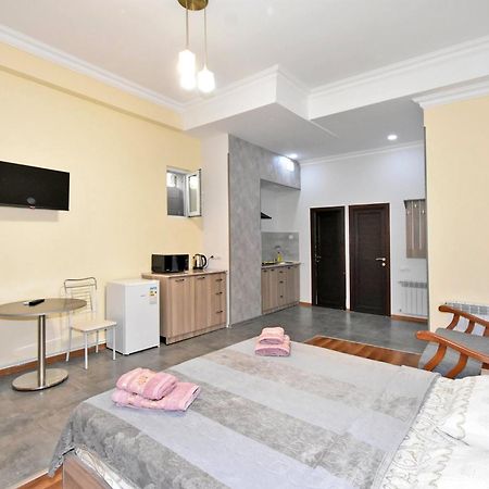 יירבאן Modern Apartments And Tours מראה חיצוני תמונה