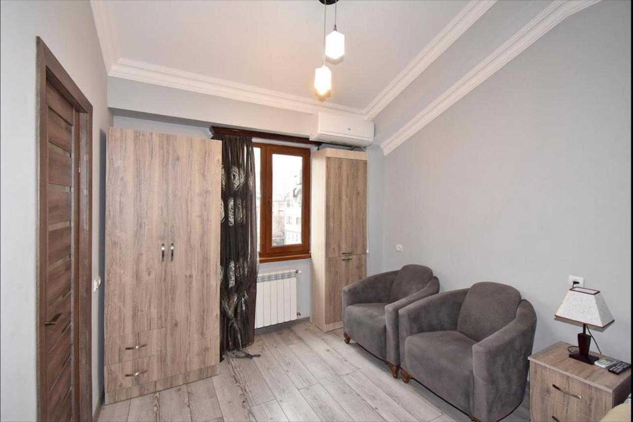 יירבאן Modern Apartments And Tours מראה חיצוני תמונה