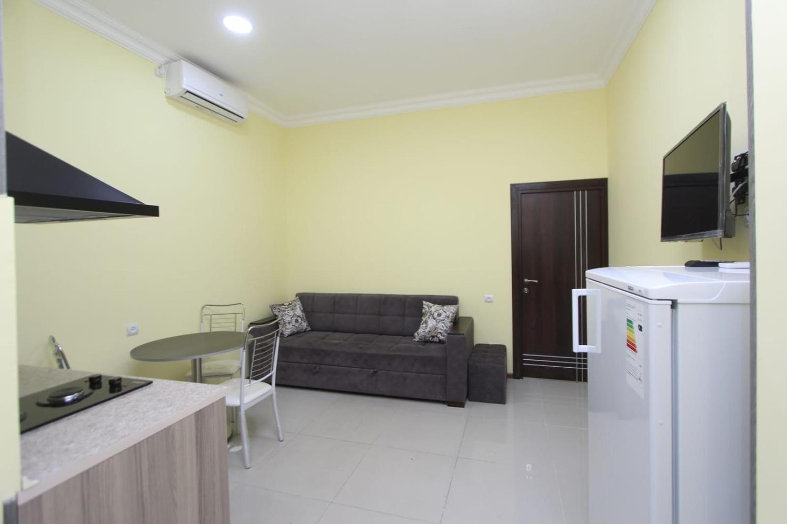 יירבאן Modern Apartments And Tours מראה חיצוני תמונה