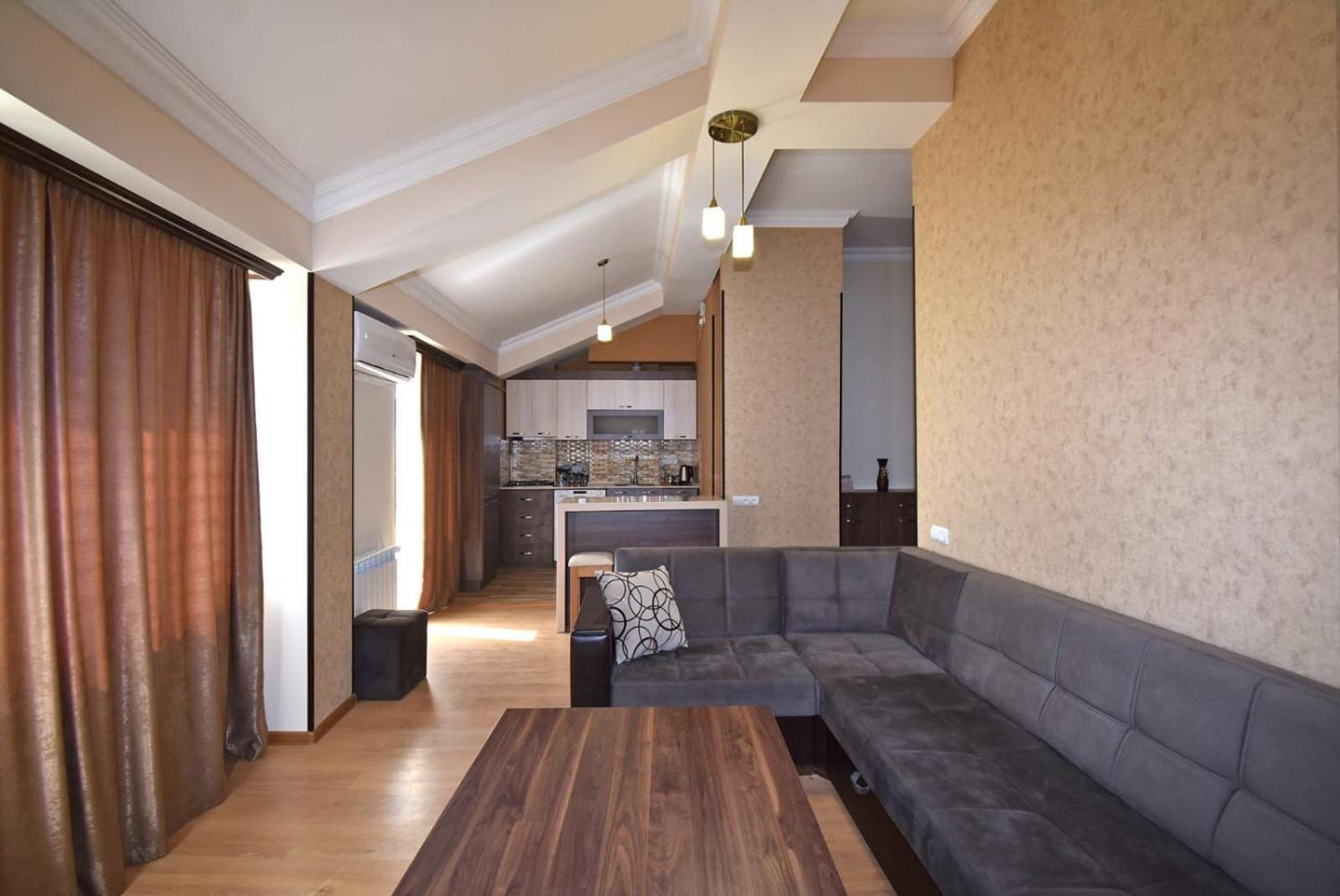 יירבאן Modern Apartments And Tours מראה חיצוני תמונה
