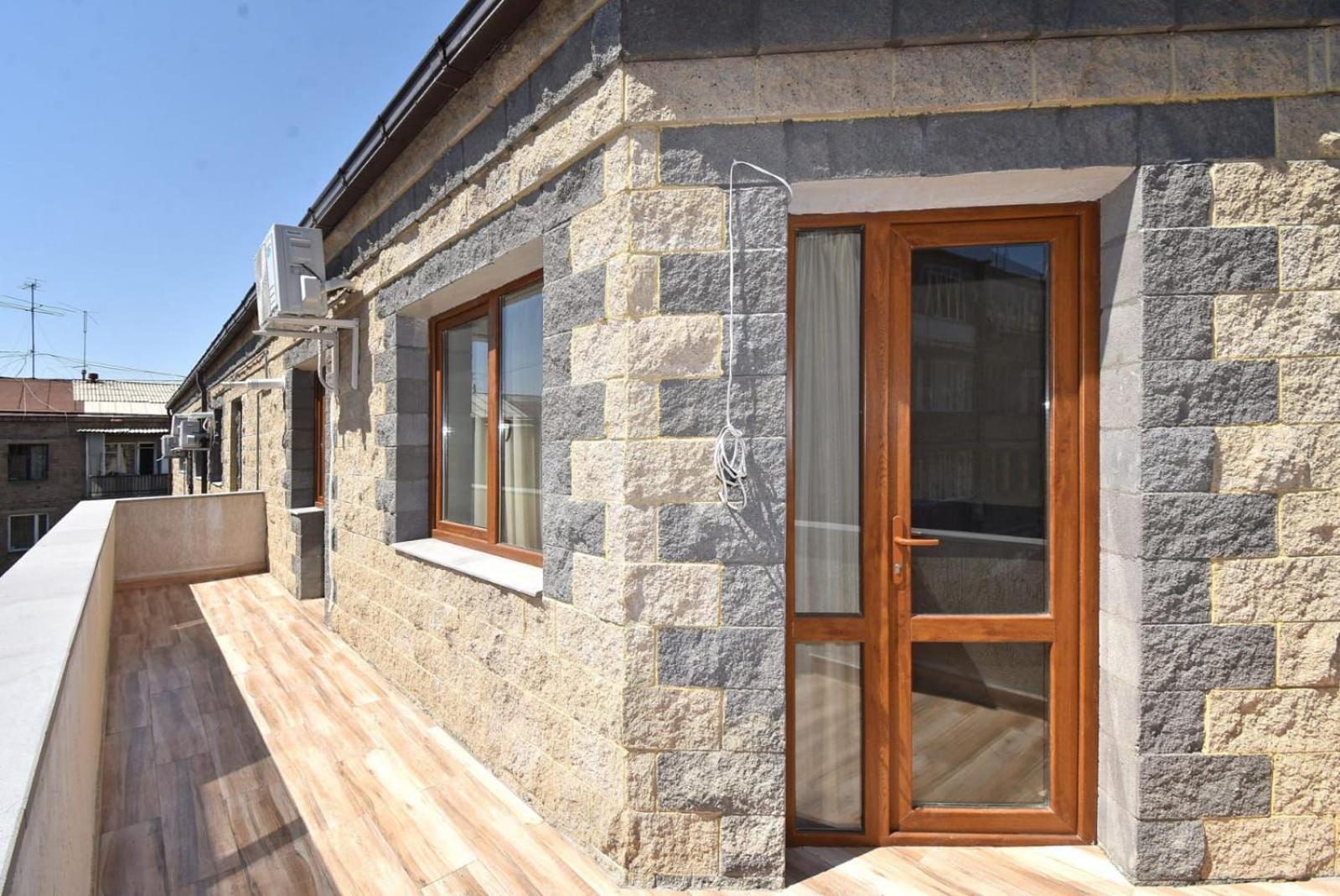 יירבאן Modern Apartments And Tours מראה חיצוני תמונה