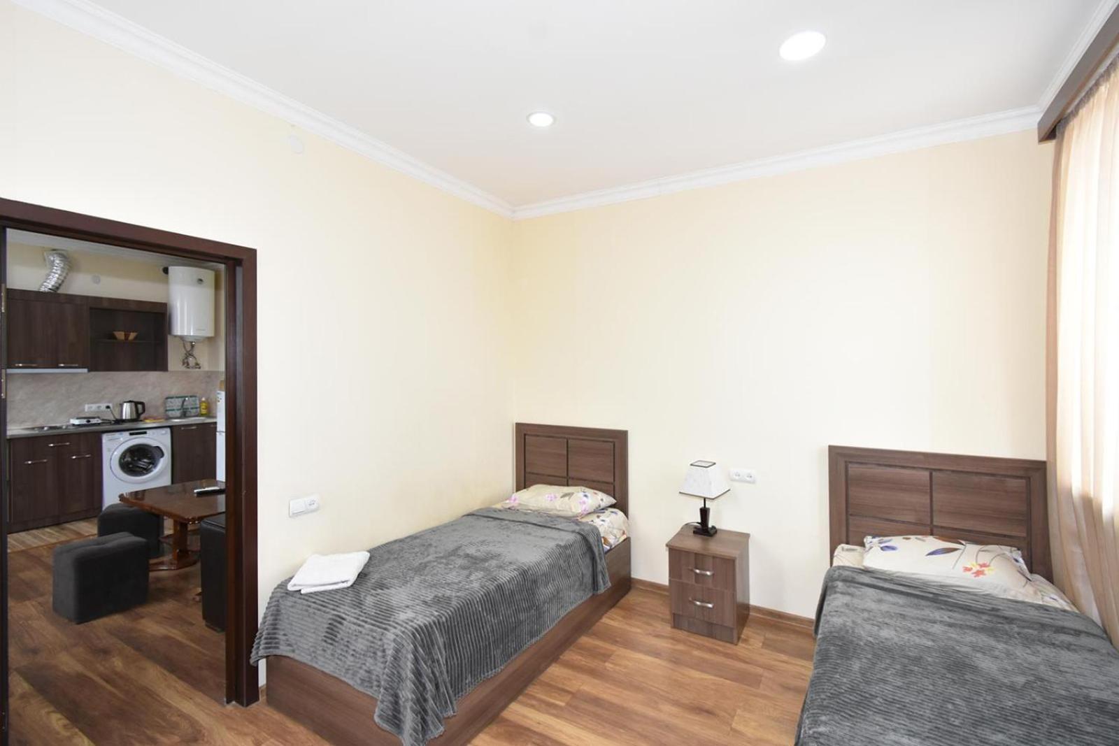יירבאן Modern Apartments And Tours מראה חיצוני תמונה