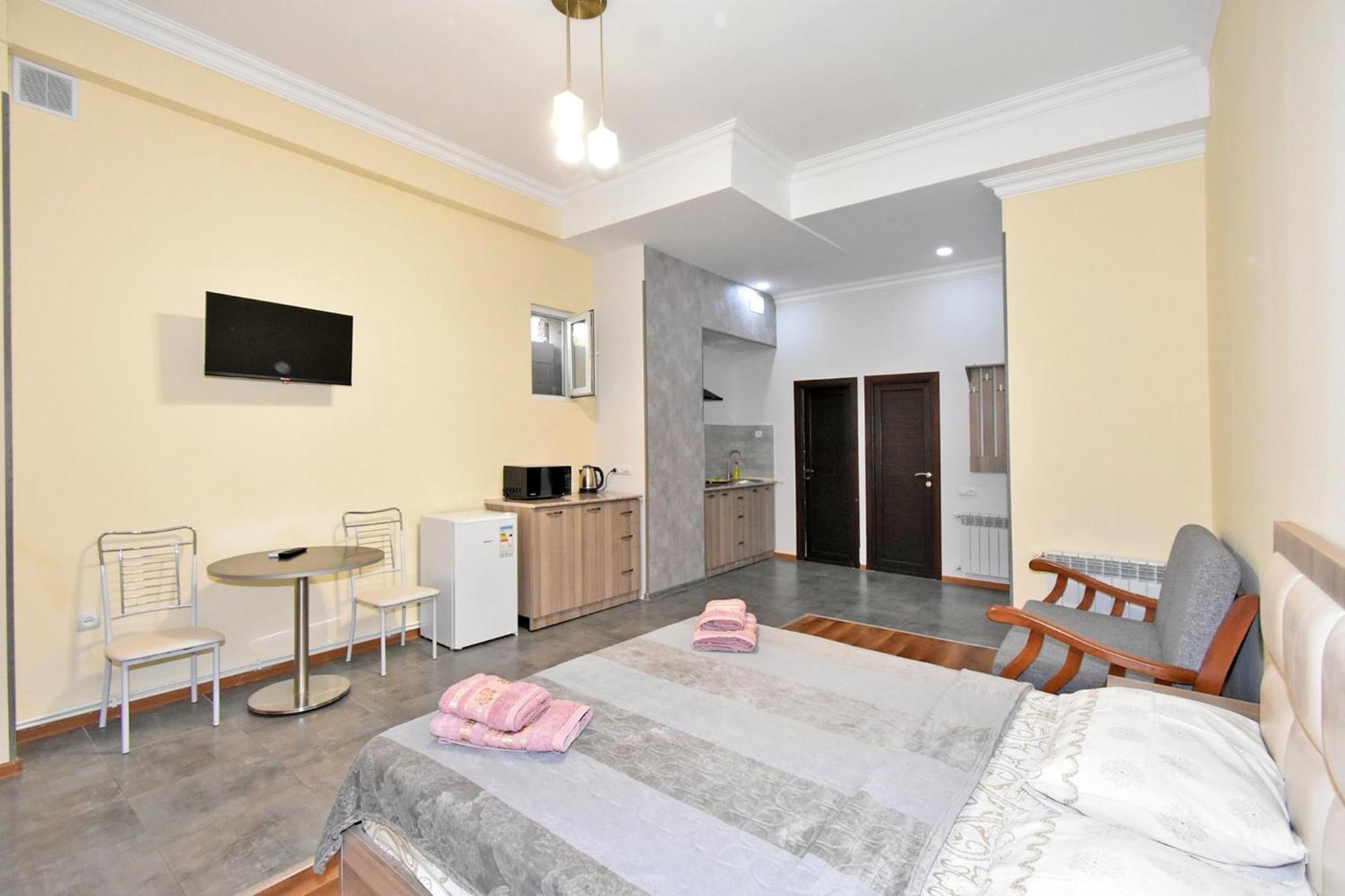 יירבאן Modern Apartments And Tours מראה חיצוני תמונה